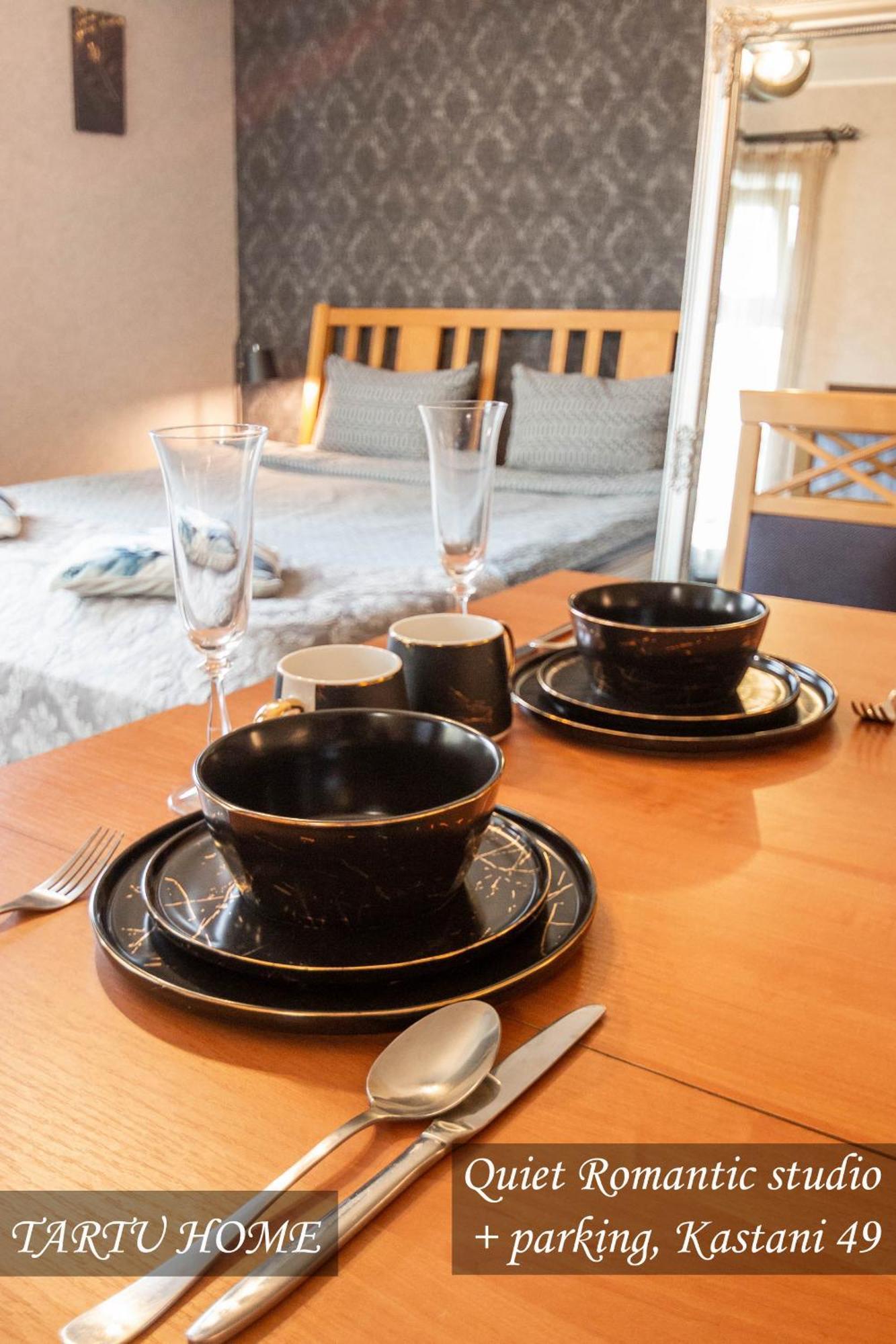 Quiet Romantic Studio Plus Parking, Tartu Home Exterior foto
