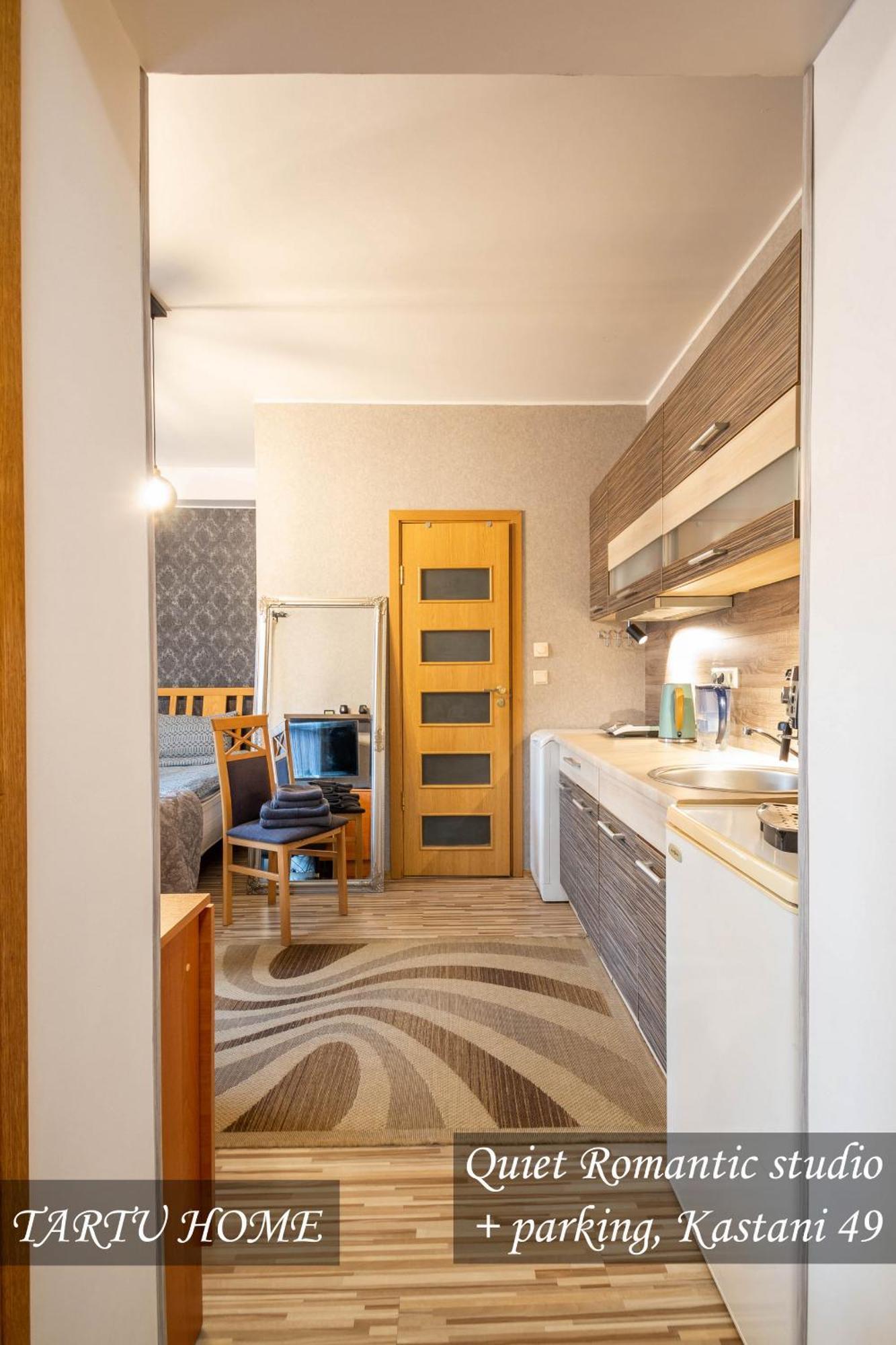 Quiet Romantic Studio Plus Parking, Tartu Home Exterior foto